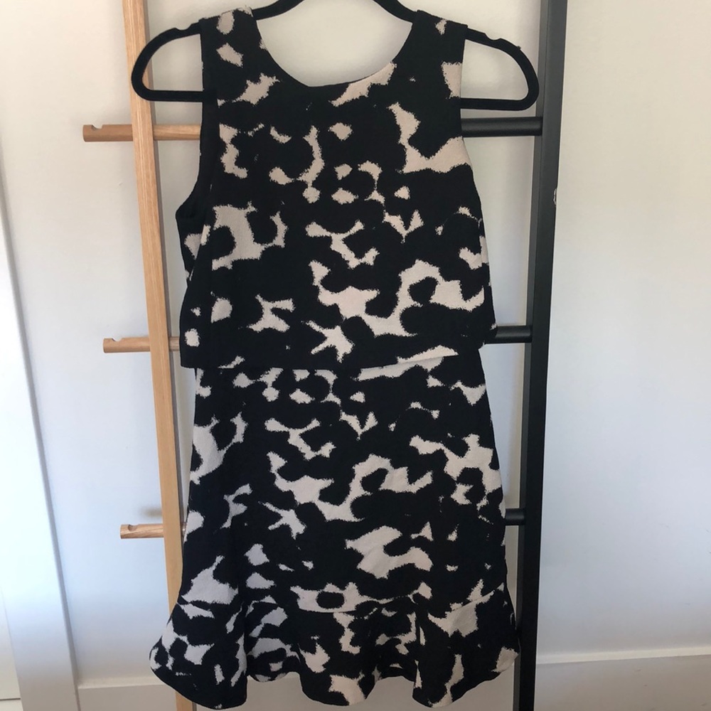 Banana Republic printed dress sz 2